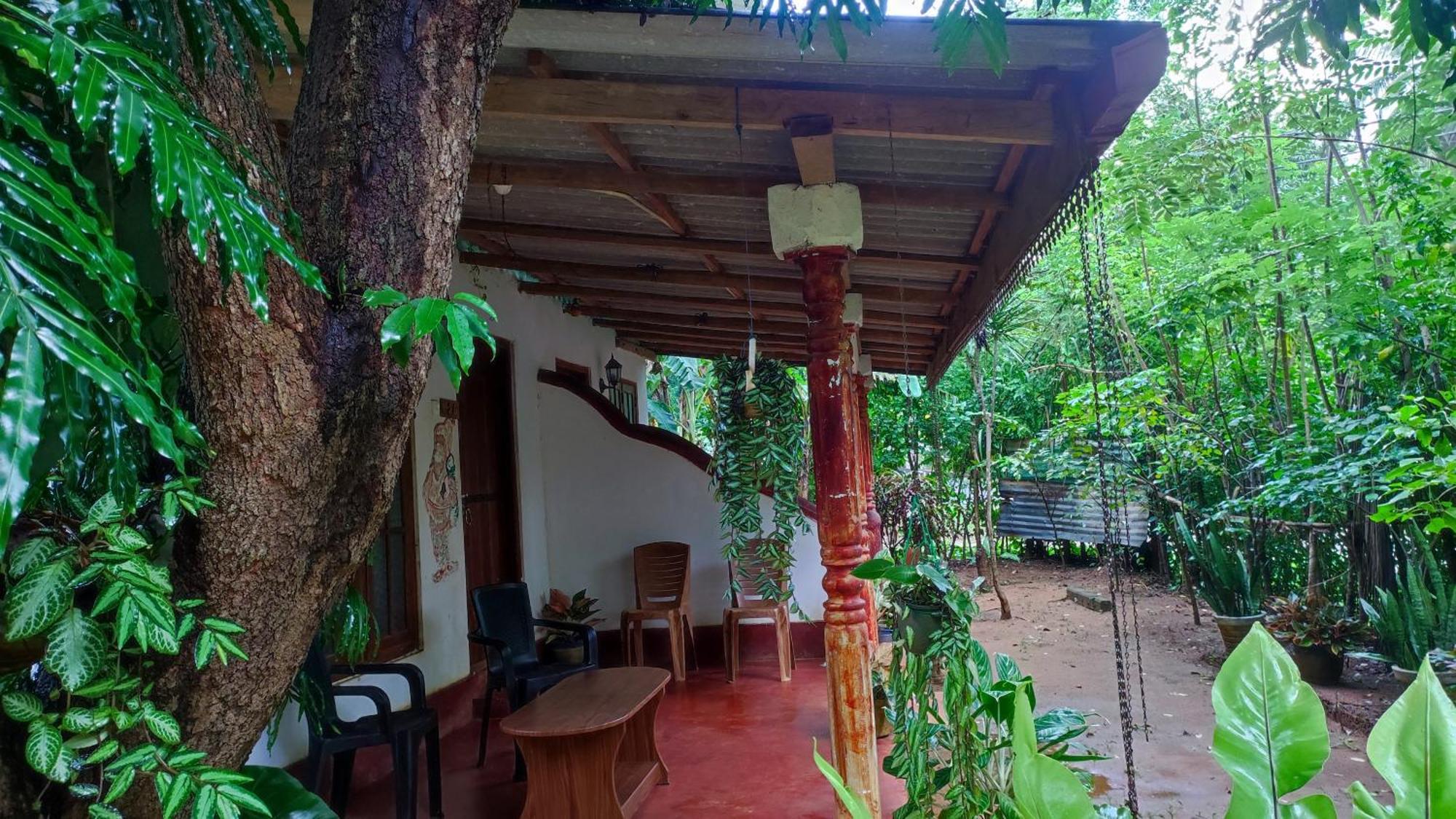 Jaana Guest Hotel Sigiriya Ngoại thất bức ảnh