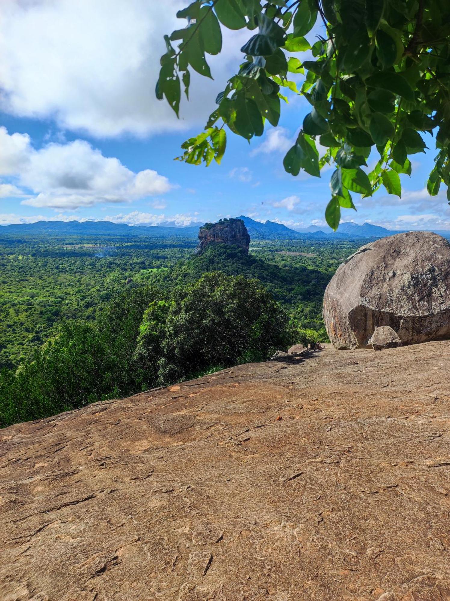 Jaana Guest Hotel Sigiriya Ngoại thất bức ảnh