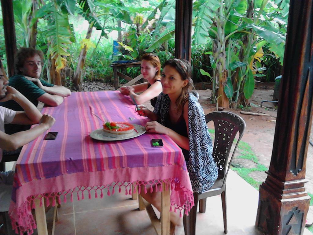 Jaana Guest Hotel Sigiriya Phòng bức ảnh